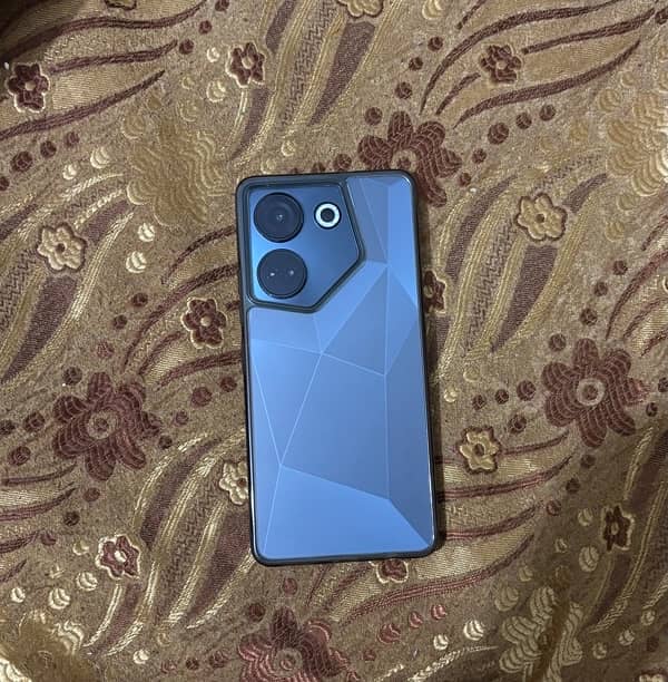 Techno Camon 20 Pro 8+8GB 256GB with complete Box 1