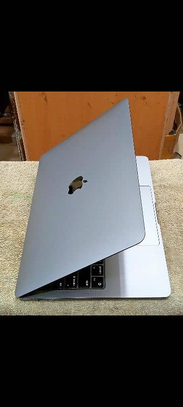 MacBook Pro M1 2020 16GB 256GB & 16GB 512GB 13" CTO Model 15