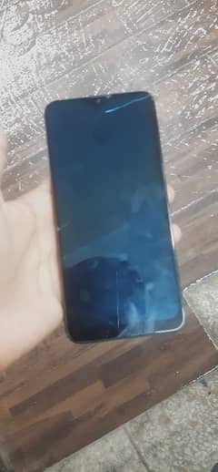 all OK phone ha bass glass bark h  laken working full ha ku masla nhi