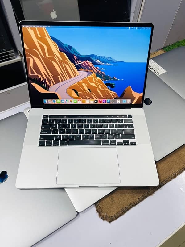 MACBOOK PRO 16 INCH (2019) CORE I9 (16/1TB) (4gb Graphics) (A2141 WTS) 0