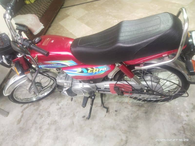 Honda CD 70 6