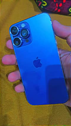 iPhone XR converted into iPhone 14 pro max