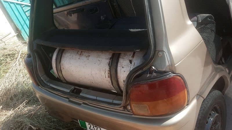 Daihatsu Cuore 2004 4