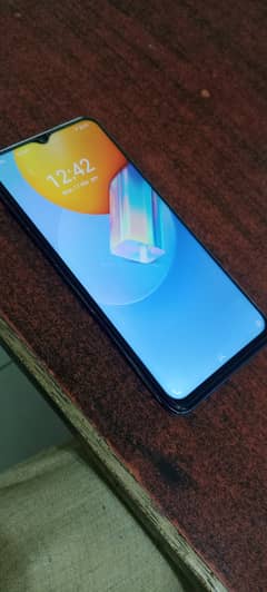 Vivo Y51s in new condition