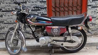 Honda 125 19 model total janiun excellent condition