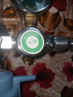 New condition oxygen cylinder regulator for sale