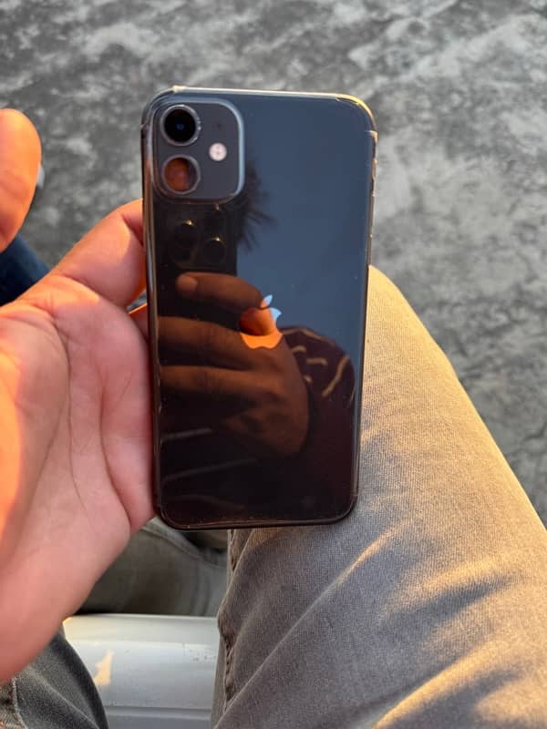 11 iphon F. U Non PTA 256 Gb 10/10 Btty 63% Good Timng Face id disable 1