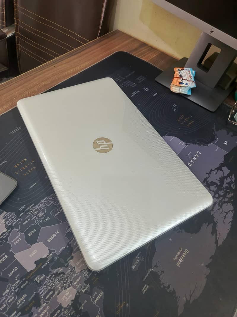 HP Pavilion 17 Notebook-AMD A8-4500M 6GB Ram 128GB SSD COD available 12