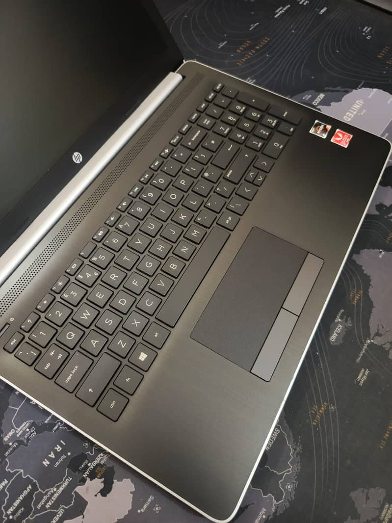 HP Laptop 15-db0xxx AMD Ryzen 5 2500U with Raden Vega COD available 2
