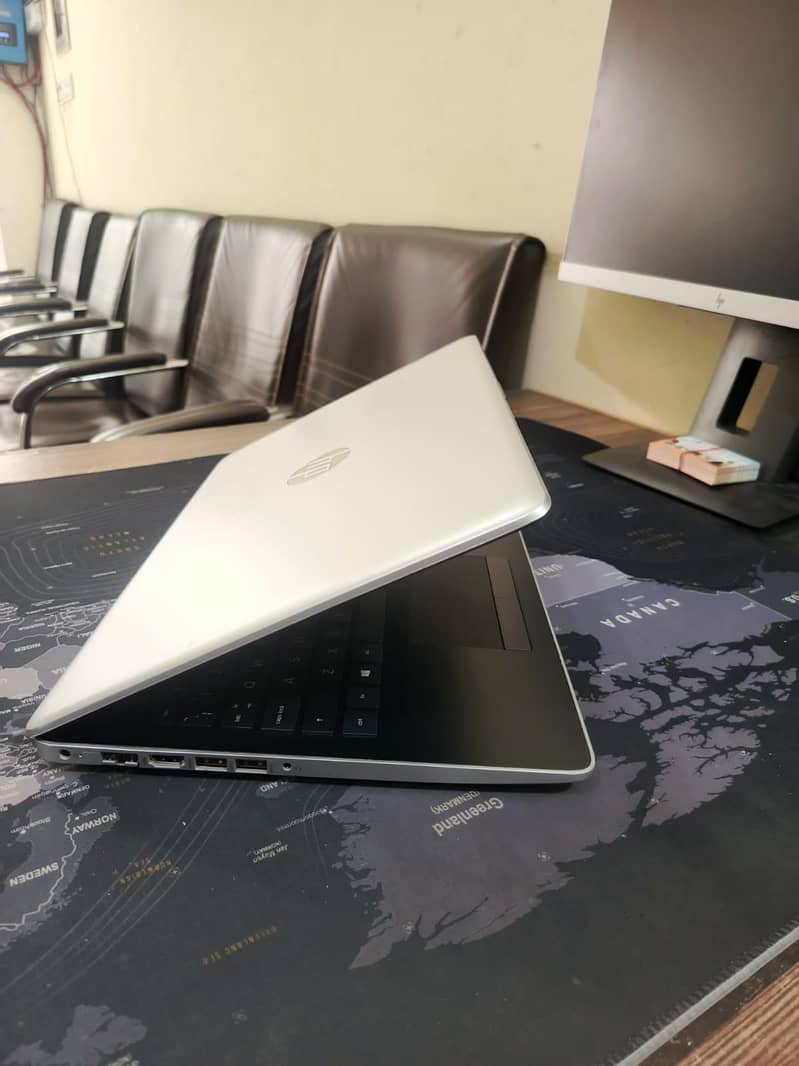 HP Laptop 15-db0xxx AMD Ryzen 5 2500U with Raden Vega COD available 7