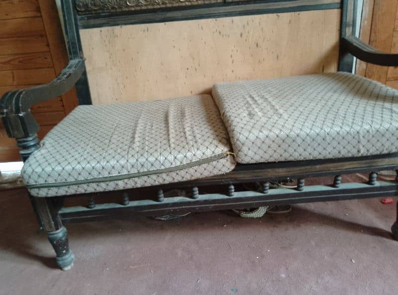 Smart Sofa, polished, Neat & Clean Without Poshish 2
