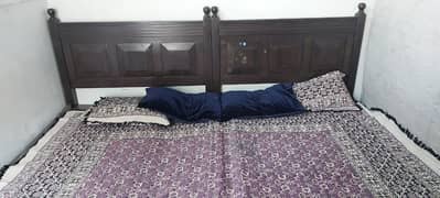 Beds / bed set / single bed / wooden bed / double bed/ bed for sale