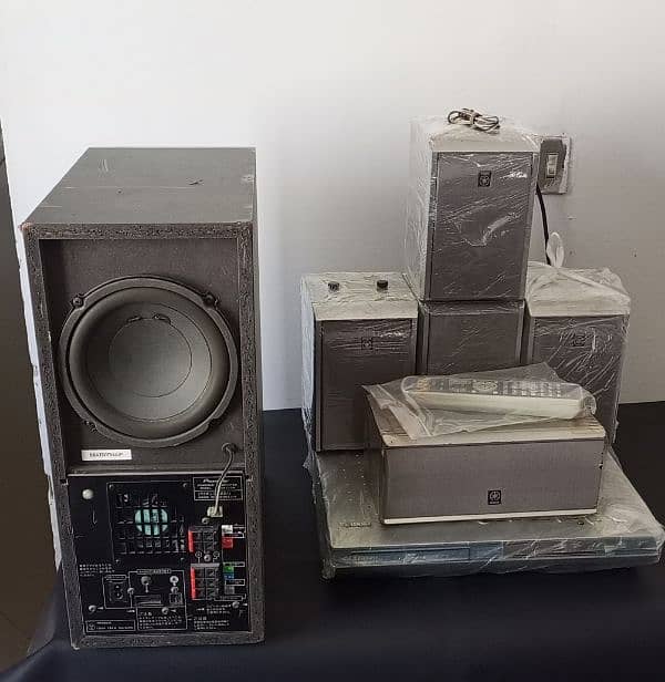 Yamaha Home Theater with 1 x Active Pioneer Subwoofer 1