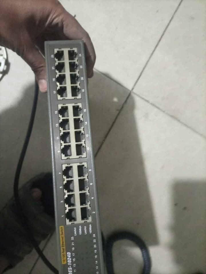 dlink or cisco switch 1
