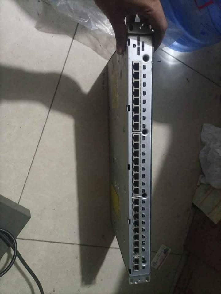 dlink or cisco switch 2