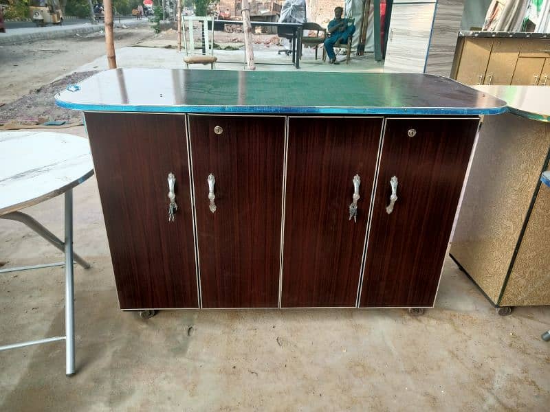 Ironing table | iron stand clothes 9