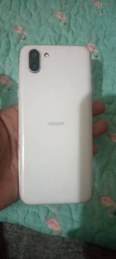 aquos r2 non pta 10by9 my whtsp nambar 03187966077