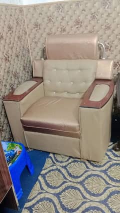 sofa set new condition Total six 6 seater