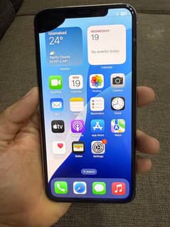 iphone 11 pro max 256GB pta approved white dot in screen