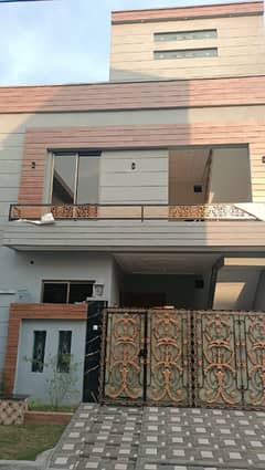 5 Marla Modern House for Sale in Jubilee Town 4 Beds, 2 Kitchens