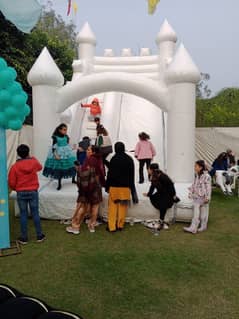 Hire Jumping castle and kids activity