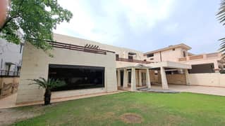 2 Kanal Used Modern Design Most Beautiful Swimming Pool Bungalow For Sale At Prime Location Of Dha Lahore Near To Park Masjid & Commercial Market