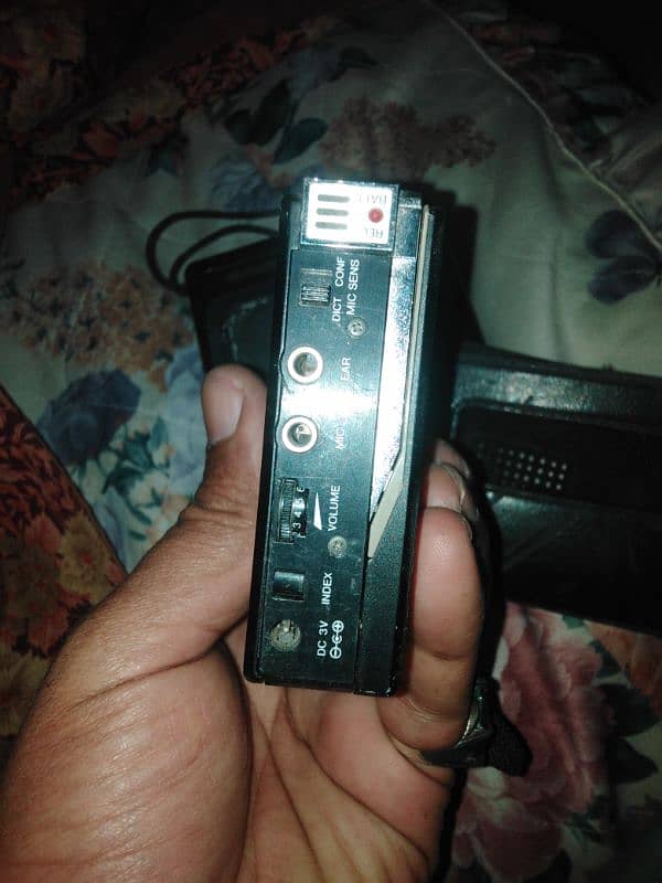 sanyo Walkman antique 3