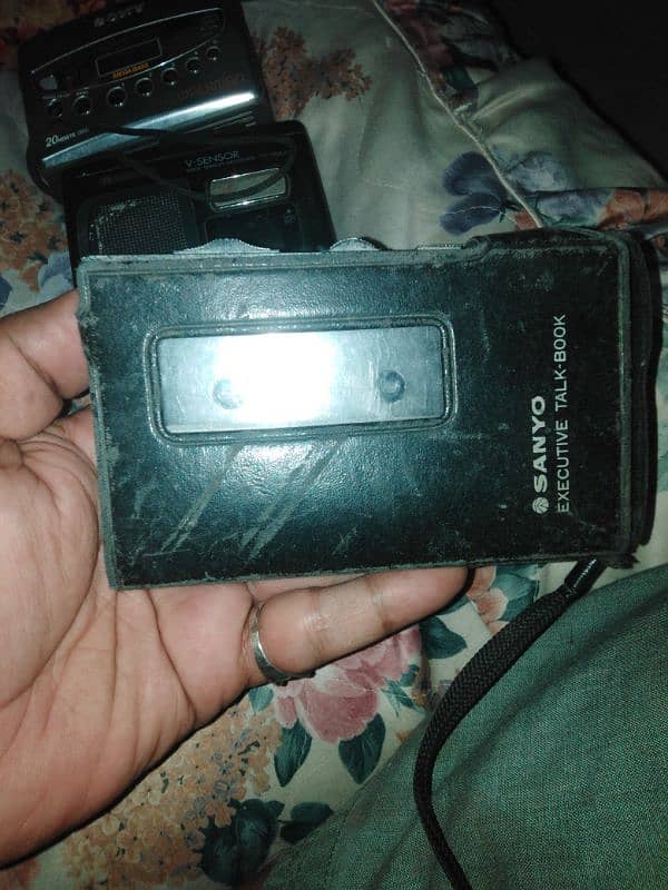 sanyo Walkman antique 6