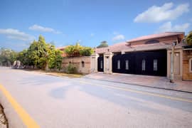 2 Kanal Spanish Design Well Maintained Bungalow For Sale At Prime Location Of DHA Lahore Near To Park Masjid & Commercial Market