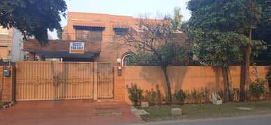 One Kanal Used Modern Design Bungalow For Sale At Prime Location Of DHA Lahore Near To Park & Commercial Market.