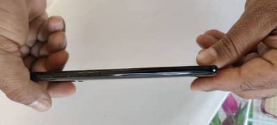 one plus 6t looks like brand new.