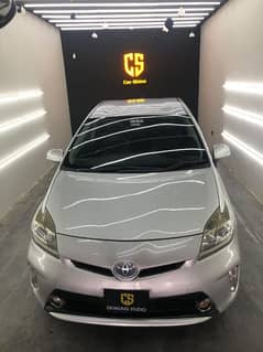 Toyota Prius 2012