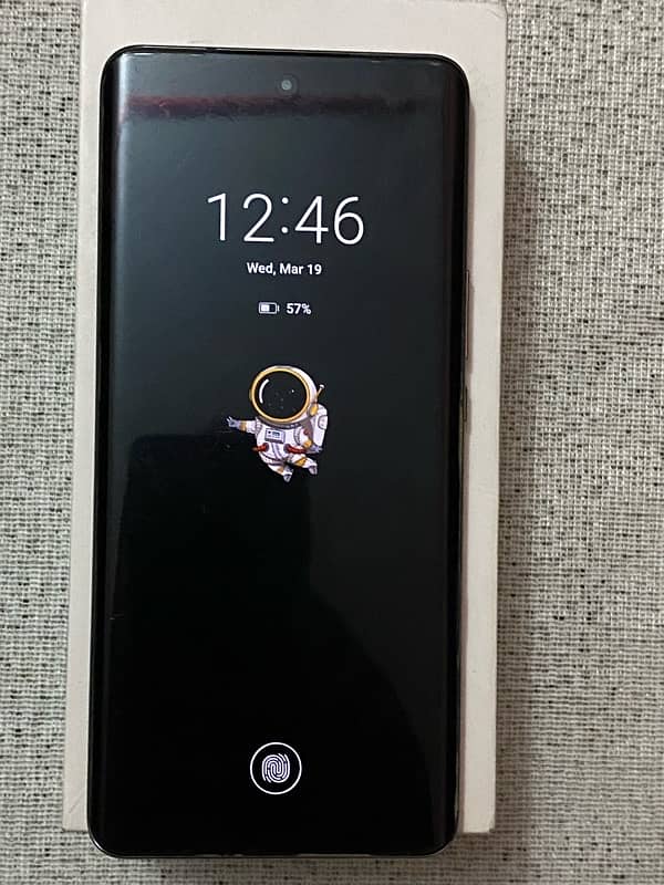 Honor x9b 5G Non PTA 12+8/256gb snapdrago 6gen 1 Mobile with box. Read 1