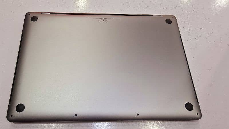 Macbook Pro i7 2019  16/256GB 2