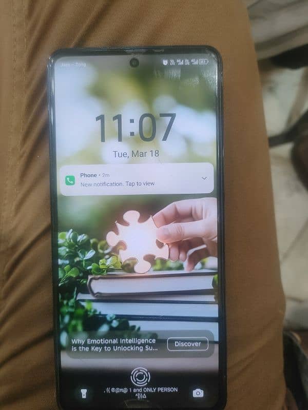 Tecno camon 20 8/256 AMOLED display screen finger 3
