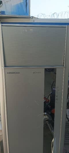 kenwood unit look like brand new . No any fault . جینوئن gas store