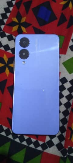 vivo y17s 10/10 condition with box. 6/128