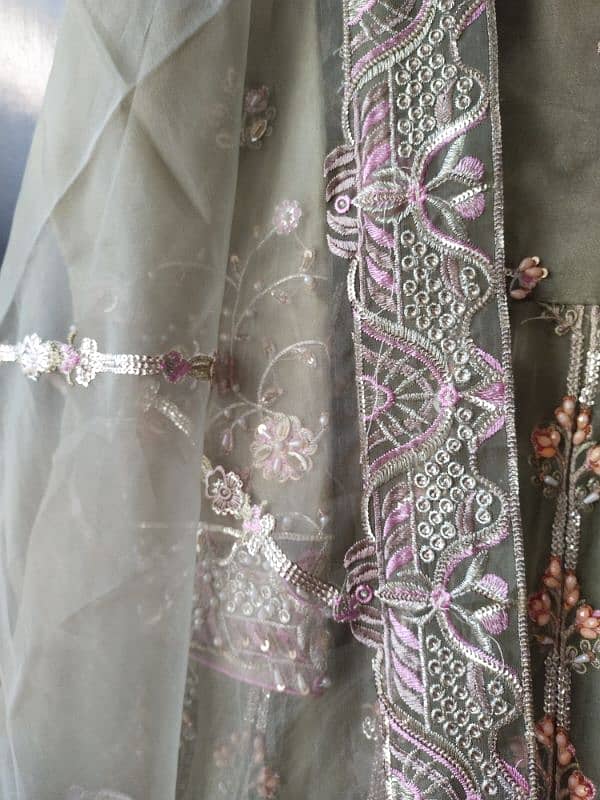 3 piece stitched maxi in pistachio green color 4