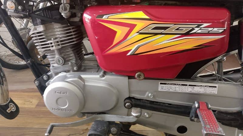 Honda 125 all modal for sell in Mirpur also self start 1