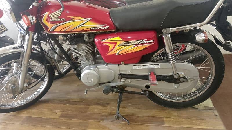 Honda 125 all modal for sell in Mirpur also self start 3