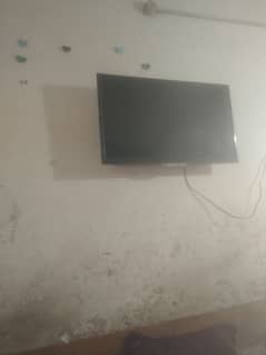 Samsung 32 inch led tv made in malisha