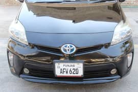 Toyota Prius 2013/19 Regn Dec21 Top of the line varient