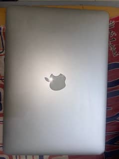 MacBook