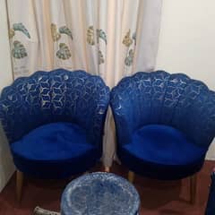 2 bed room chairs