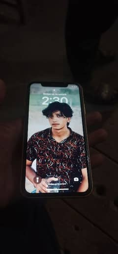 I phone XR 64 Gb 10/10  condition  Only serious content me