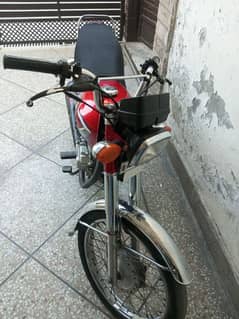 . Honda CG-125