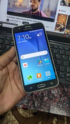 Samsung Galaxy j5 2016