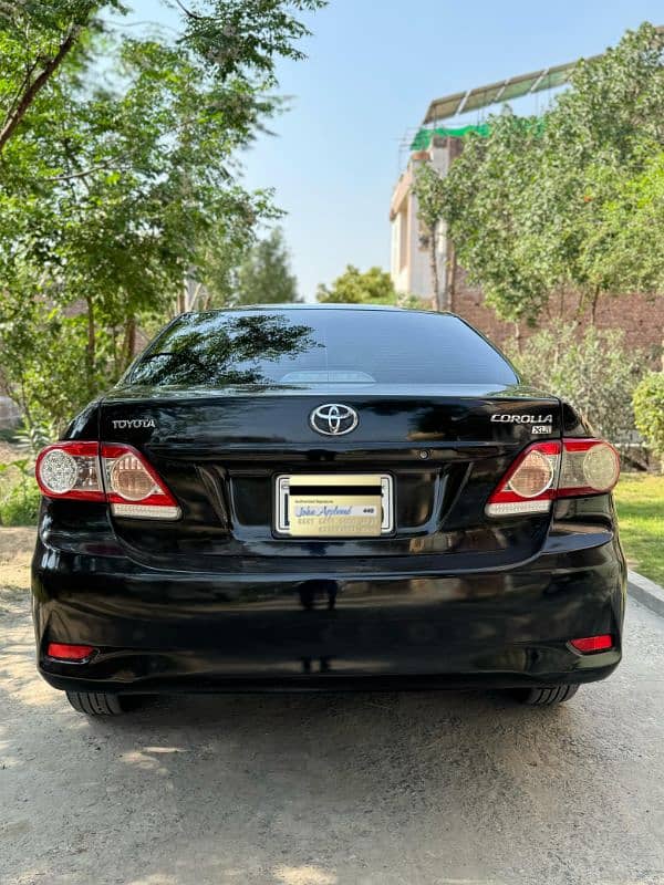 Toyota Corolla XLI 2013 5