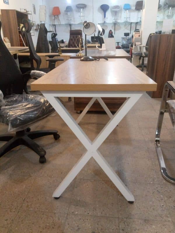 study table/computer table/ 12