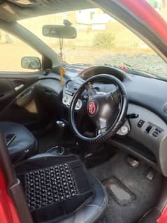 Toyota Vitz 2004